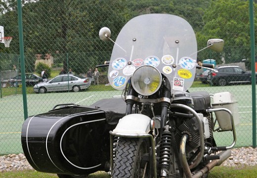 rassemblement autos motos akmd vernas sept 2011 129