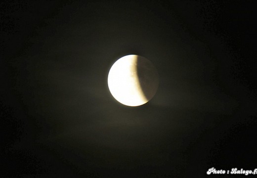 Eclipse de lune mai 2011 009 (5185 visits) Eclipse de lune mai 2011 009