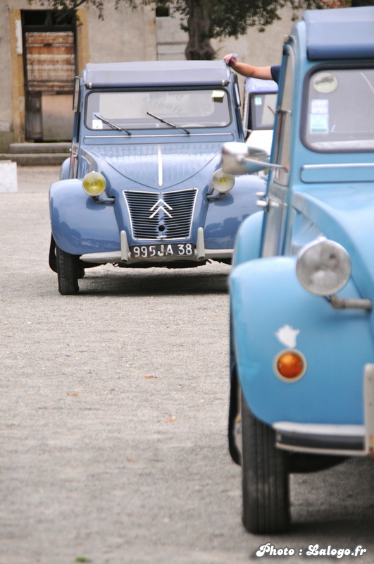 Rassemblement_2CV_Bipattes_sept_2011_038.JPG