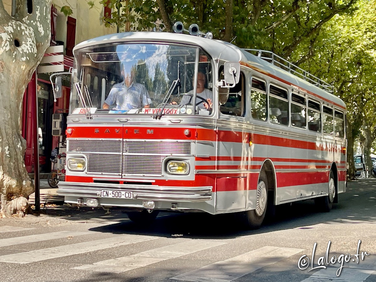 Camions et autobus anciens - Aout 2022 - 36.jpeg